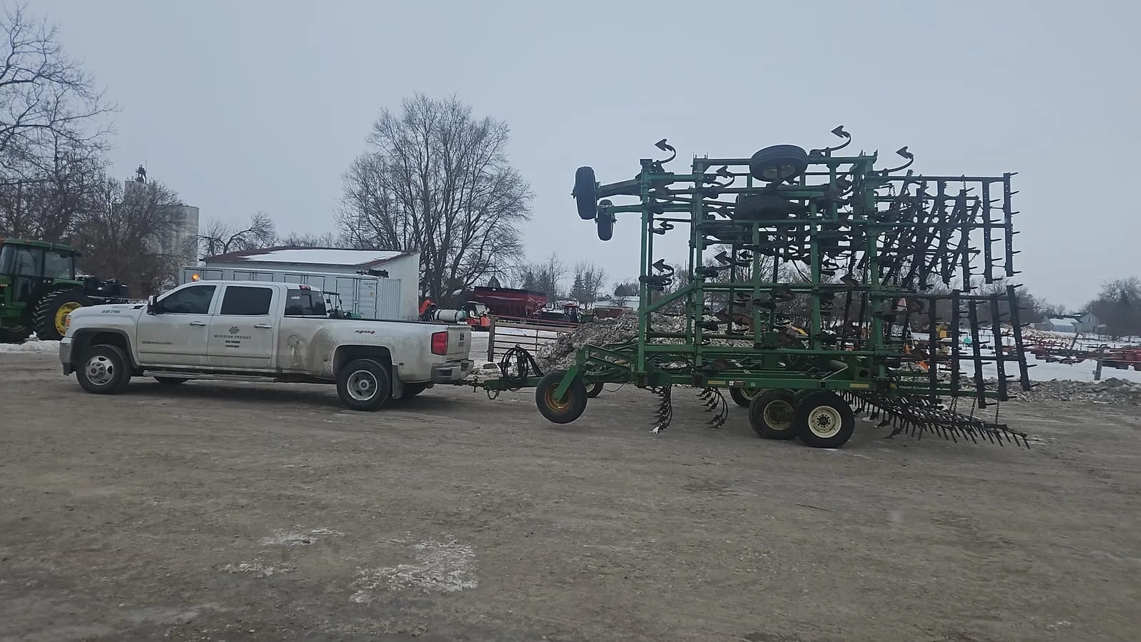 John Deere 980 with Dolly Wheels - 230-Mile Direct Tow — View 1
