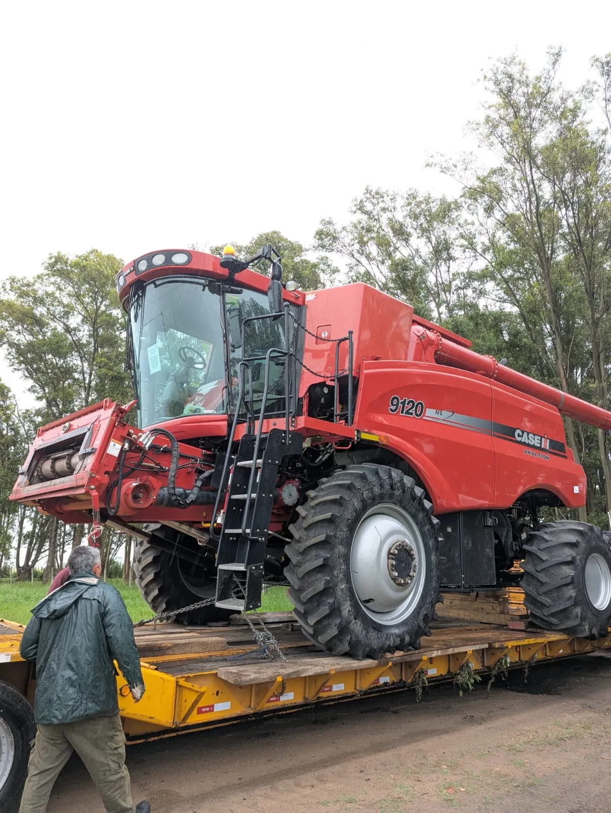 Cosechadora Case IH 9120 - De Illinois a Montevideo en Flat Rack — Vista 4